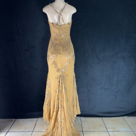 Elegant Gold Evening Gown by Mandalay - Picture 3 of 5